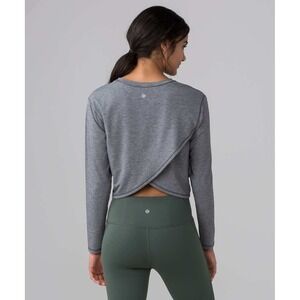 Lululemon Womens Pushing Limits Crop Top Size 4 Rare Gray Tulip Back Athleisure